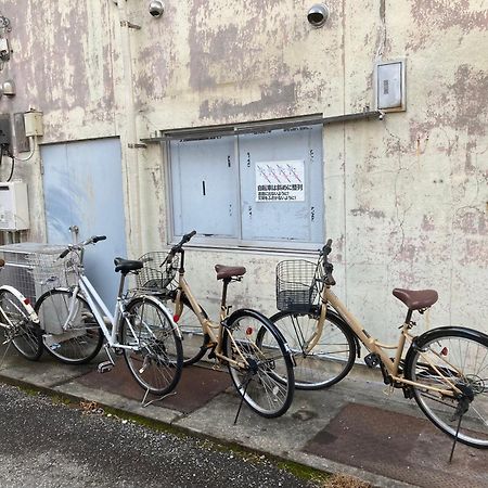 Guesthouse Lululu 無料朝食&夕食ｶﾚｰ 街まで電車8分 ﾛｰｿﾝ隣 Kochi  Exterior photo